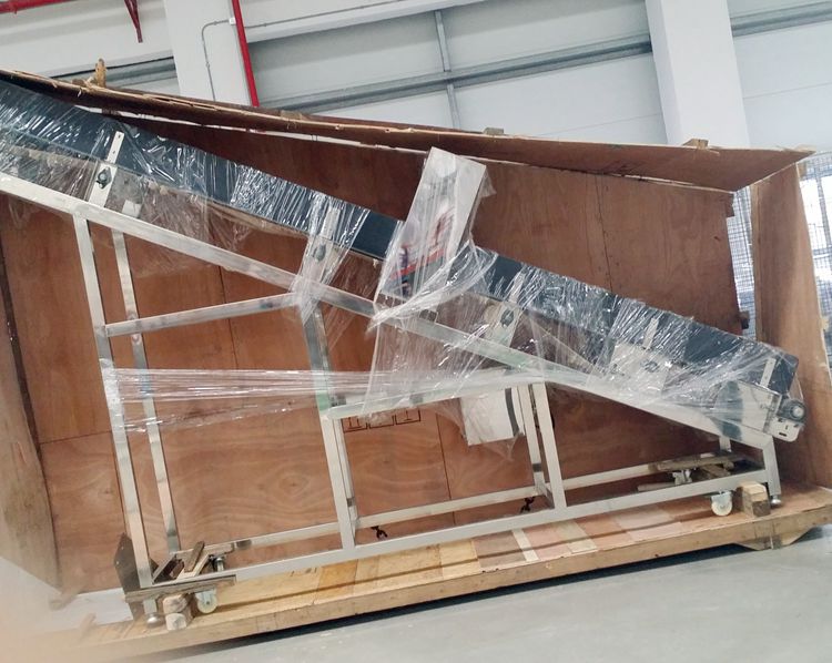 1561379711756340.jpg 特百惠上料金檢機5.jpg